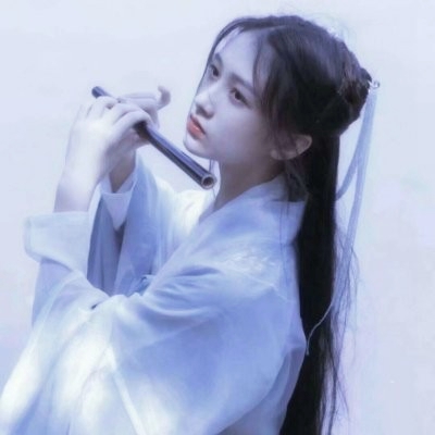 20张高清唯美女生古装真人QQ头像合集