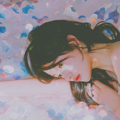 21张氛围感拉满的意境女生头像 高清好看又治愈