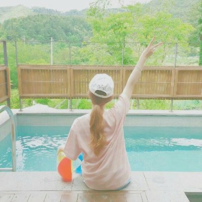 女生唯美可爱背影头像 连背影都软萌到戳人！(19张)