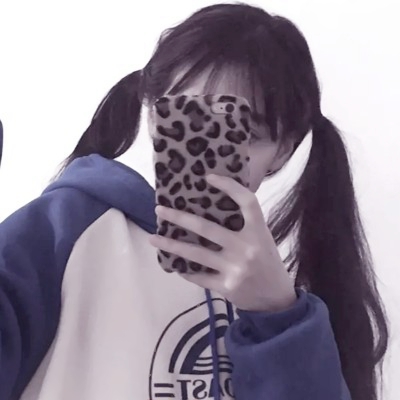 双人闺蜜头像来啦！用手机挡脸的高清可爱款共32张