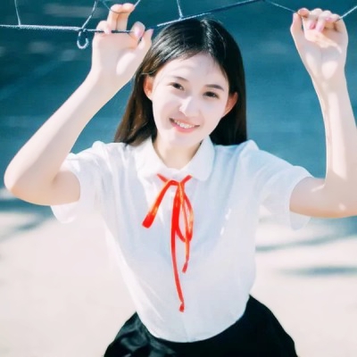 25张气质感拉满的清纯女生头像 高清无水印