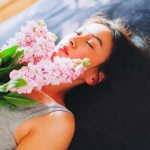 35张高清个性美女微信头像合集 好看又有格调