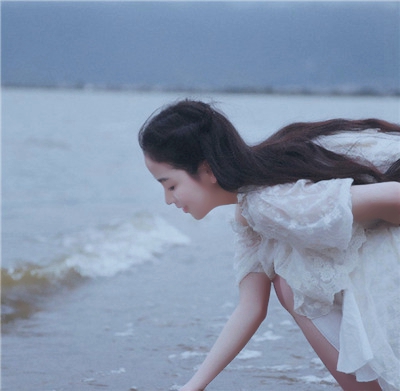 14张高清好看的女生意境微信头像合集