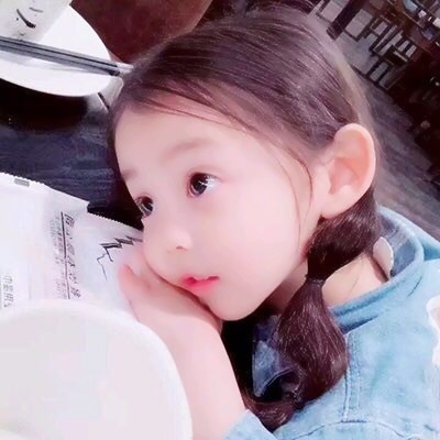 女生可爱萌娃头像合集（9张）