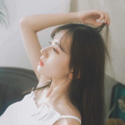 17张高清女王范性感潮流女头像 氛围感拉满