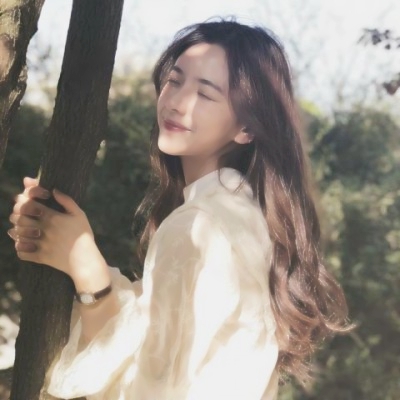 女生侧脸头像合集 36张高清气质款头像分享