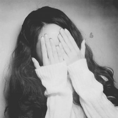 18张高清黑白伤感女生头像 适合当QQ头像的精选图