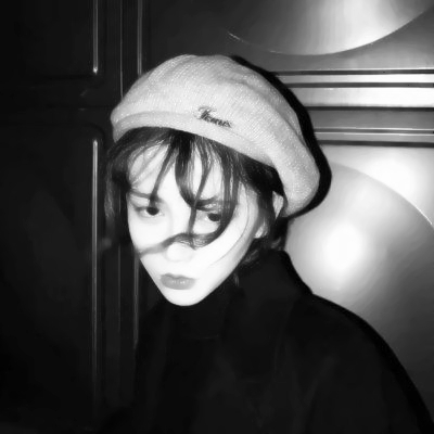 31张超有范！女生霸气冷酷风微信头像合集