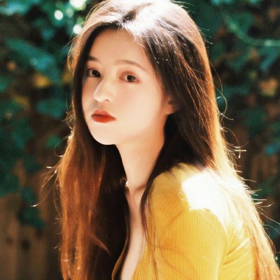32张高清唯美女生头像合集 适合当头像的好看女生照片