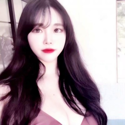 微信头像美女真实高清图 17张好看真人女生头像合集