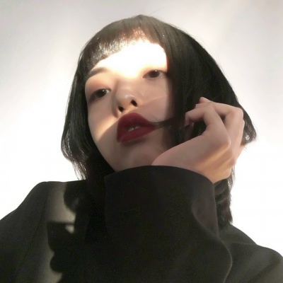 27张高清御姐真人头像合集 成熟感拉满的女生头像