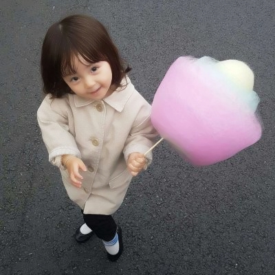 12张搞怪可爱萌娃女生QQ头像 高清氛围感拉满