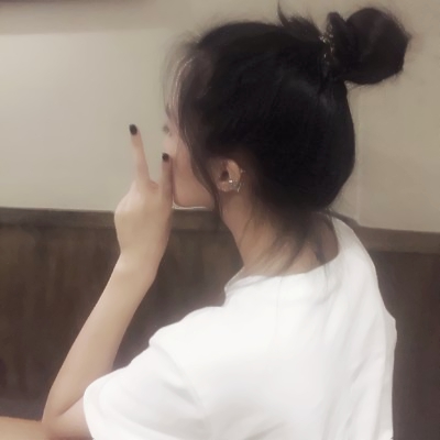 36张高清好看的美女背影微信头像合集