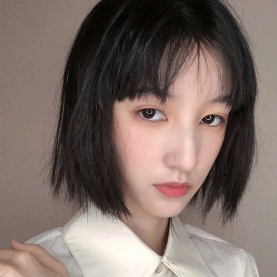 32张高清短发女孩头像合集 好看的女生头像精选