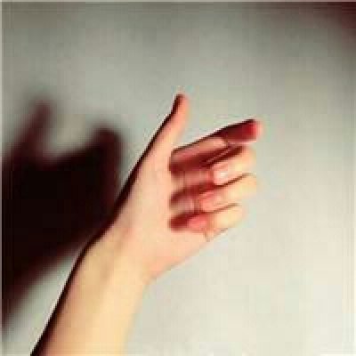 16张清新好看的女生手控QQ头像，画面清晰质感拉满