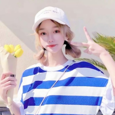 22张清新蓝色系女生头像 高清好看的小清新女头合集