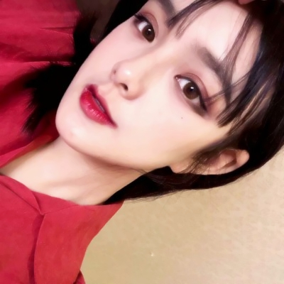 11张高清时尚御姐风QQ头像 女生专属头像合集