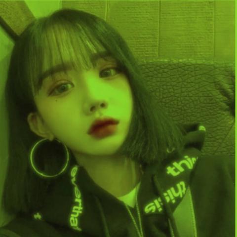 女生绿色潮头像合集！20张高清又酷的头像安排上了