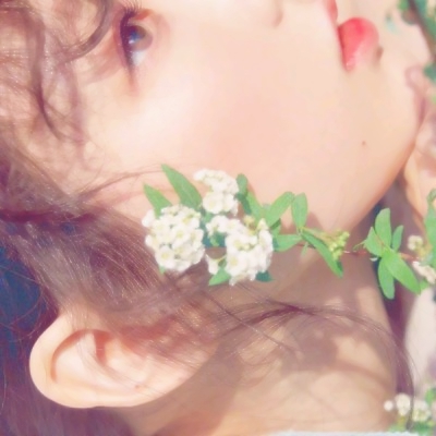 14张高清欧美风女生头像合集 氛围感拉满的欧美范女头