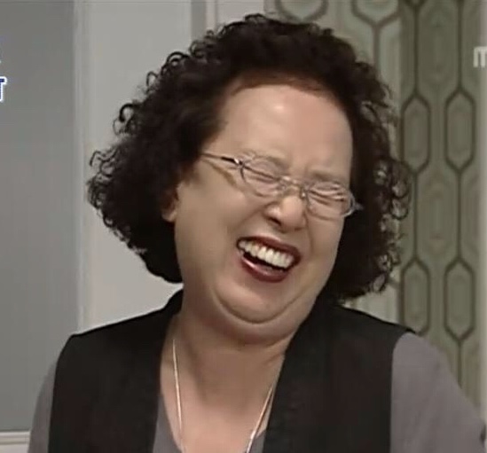 《搞笑一家人》罗文姬表情包合集