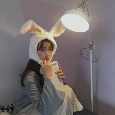 24张高清好看的女生伤感QQ头像精选