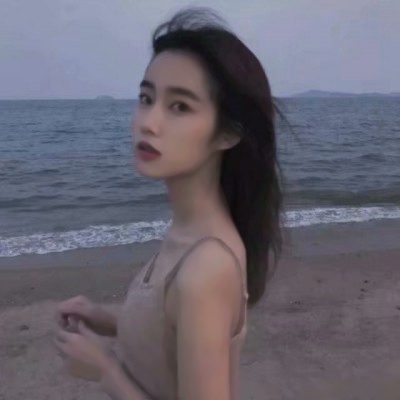 32张又飒又美！性感又霸气的高冷女生头像