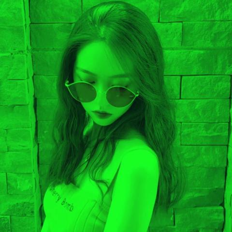 女生绿色潮头像合集！20张高清又酷的头像安排上了