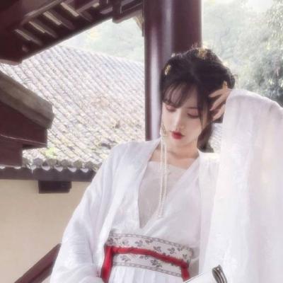 27张高清好看的真人古风女头像合集 风格超多样