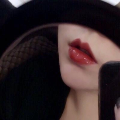 流行的QQ女生部位头像 高清好看的26张素材合集