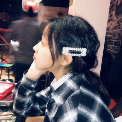 28组一人一张的萌系闺蜜头像 高清好看还能双人配对用