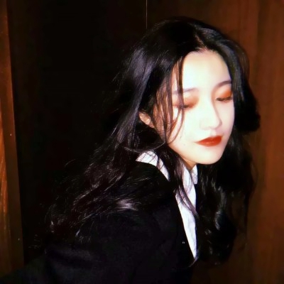 适合女生用的微信头像！36张高清好看的美女头像合集