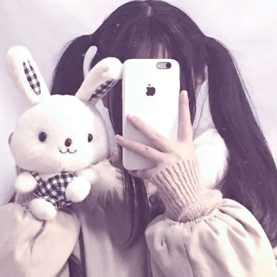 女生用手机挡脸的霸气QQ头像来啦！33张高清手机控风格头像合集