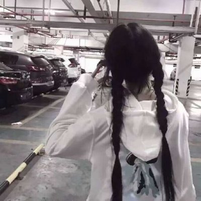 18张超萌双马尾女生背影头像 高清可爱款直接存