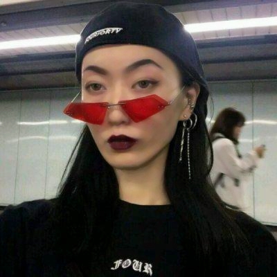 32张个性腐女头像！外表像女汉子内心却是软萌妹子