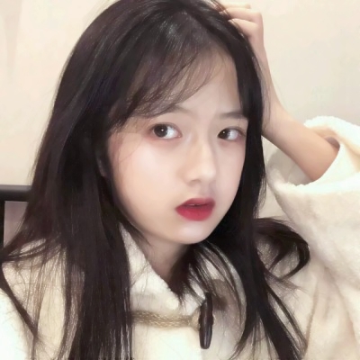 36张高清真实感女生个性时尚头像合集