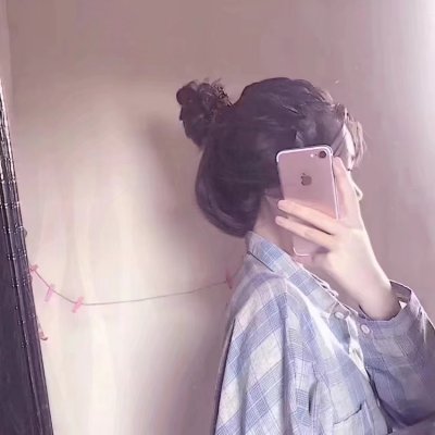 超拽手机控女生头像合集！27张高清质感头像直接抱走