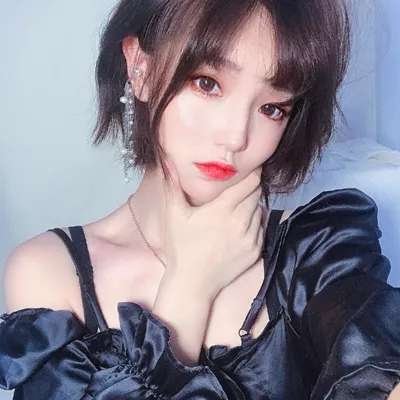 三人闺蜜QQ头像合集！45张高清好看的一人一张头像图