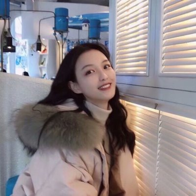 9张高清小清新阳光爱笑女生QQ头像，氛围感拉满