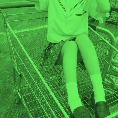 整张都是绿色的女生高清头像 19张个性款
