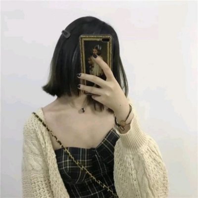 29张高清潮流时尚女生QQ头像 好看又百搭