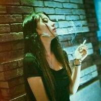 47款抽烟喝酒的伤感女生头像合集