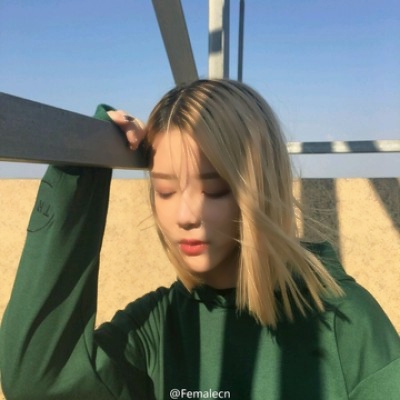 11张高清好看的潮流女生微信头像合集