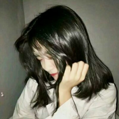 女生专属伤感微信头像合集 24张氛围感拉满