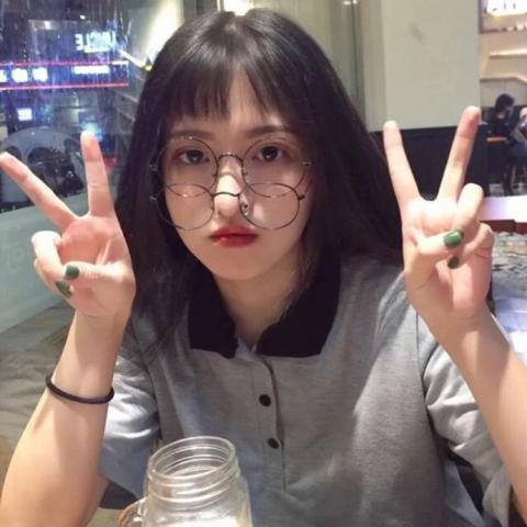 24张高清可爱真人女生头像 可以直接下载用啦