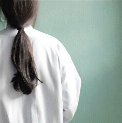 女生伤感孤独背影头像合集 20张高清图