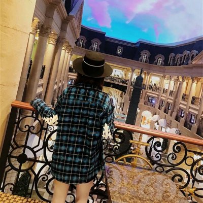 当下超火的女生时尚背影头像合集 19张高清图