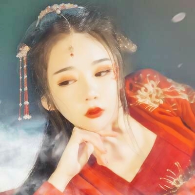 14张高清红衣古风真人女生头像 适合当壁纸或头像