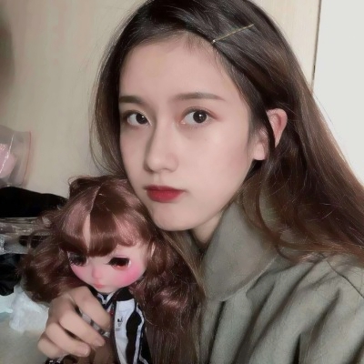 31张高清超时尚女神头像 氛围感拉满的女生头像合集