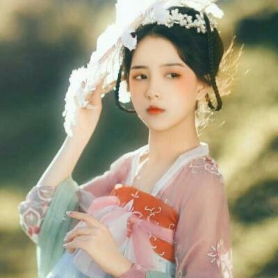 36张古风诗意女生头像 高清氛围感拉满的古风女生头像合集