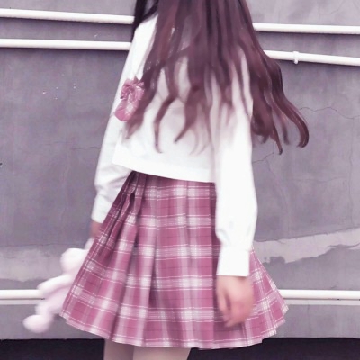 24张高清女生闺蜜单人头像 当下超流行的闺蜜头像合集